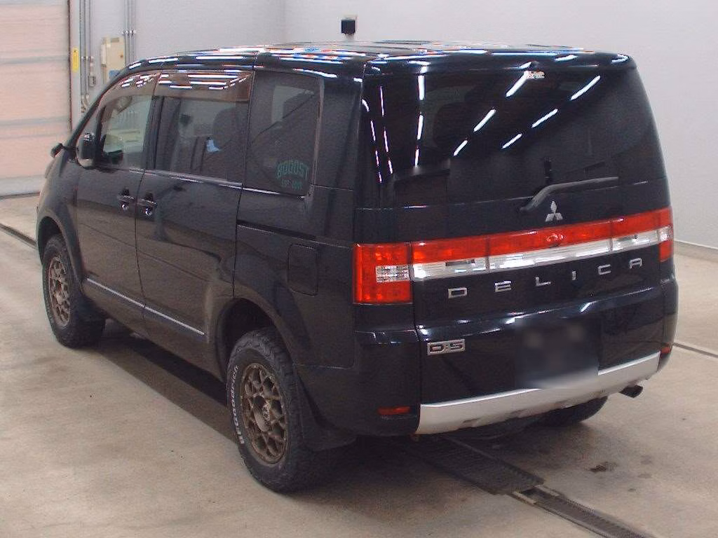 MITSUBISHI DELICA D:5