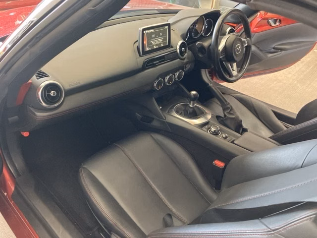 MAZDA MX-5