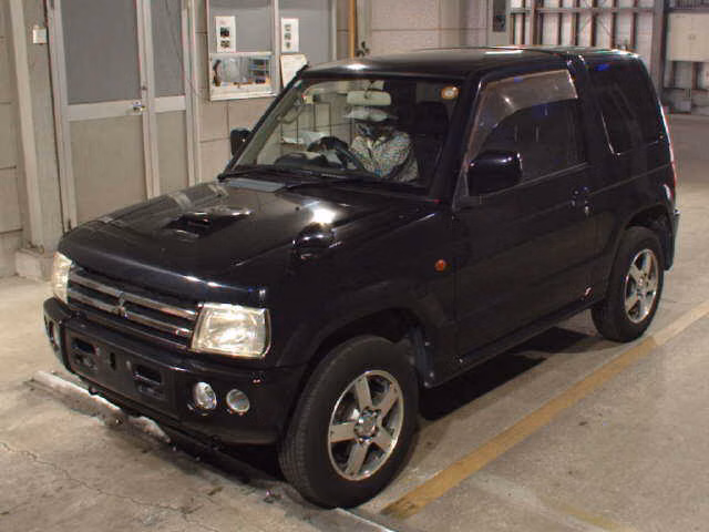 MITSUBISHI PAJERO MINI