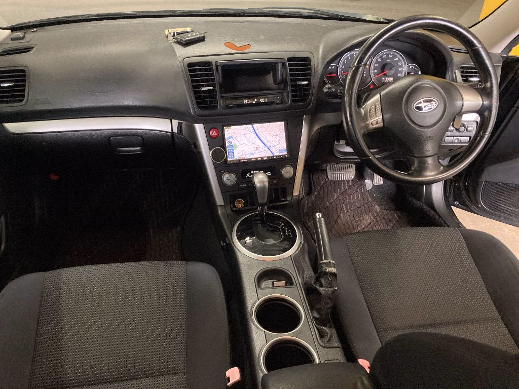 SUBARU LEGACY