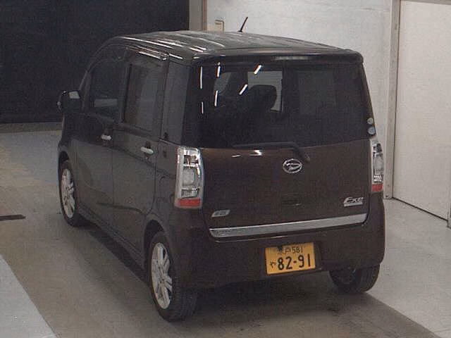 DAIHATSU TANTO EXE