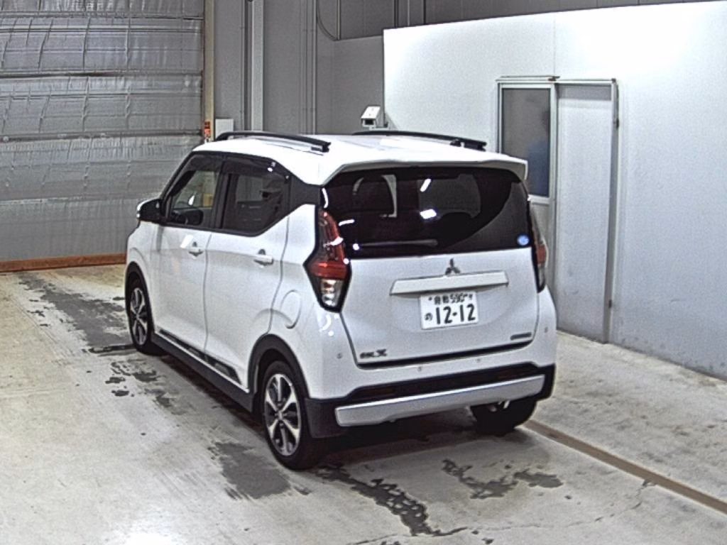 MITSUBISHI EK X
