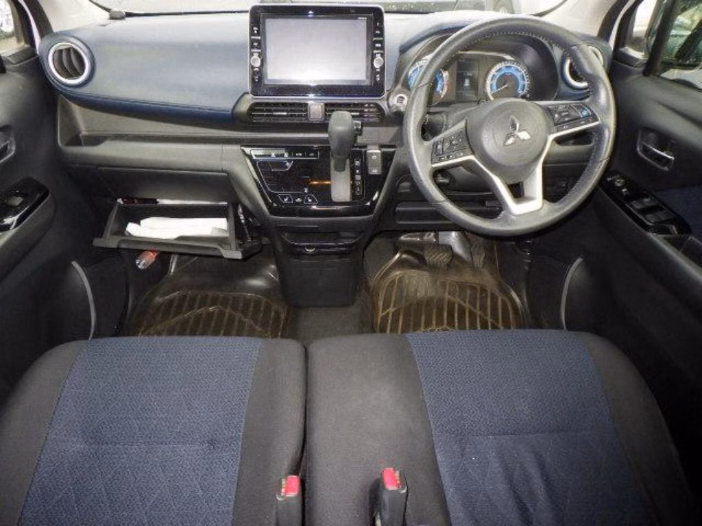MITSUBISHI EK X