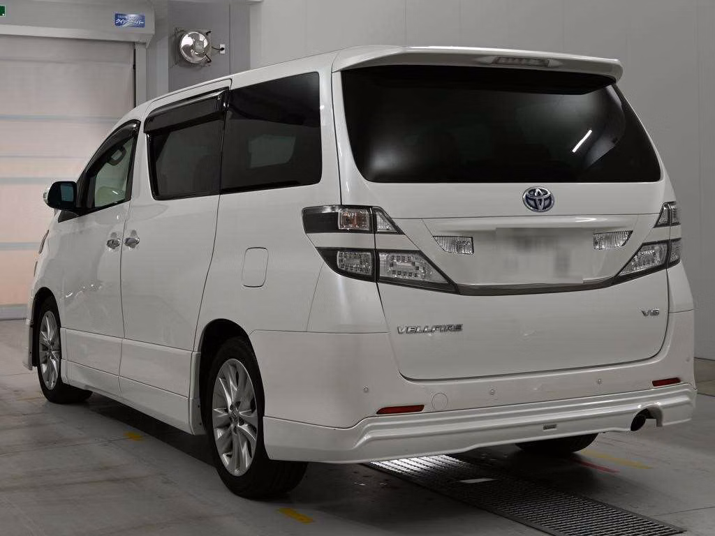 TOYOTA VELLFIRE