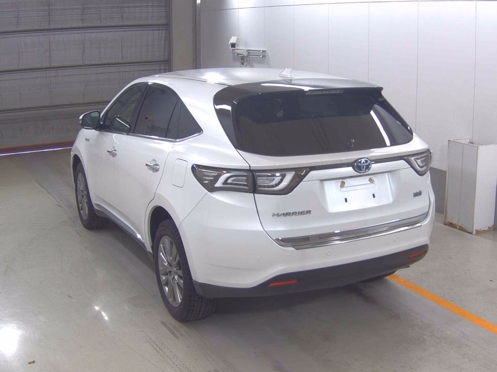TOYOTA HARRIER