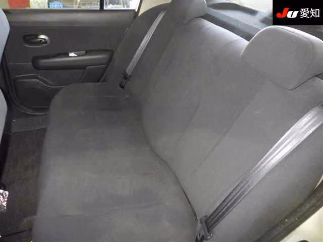 NISSAN TIIDA LATIO