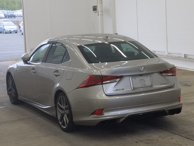 LEXUS IS350