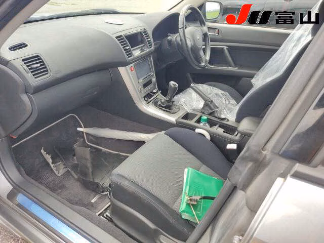 SUBARU LEGACY