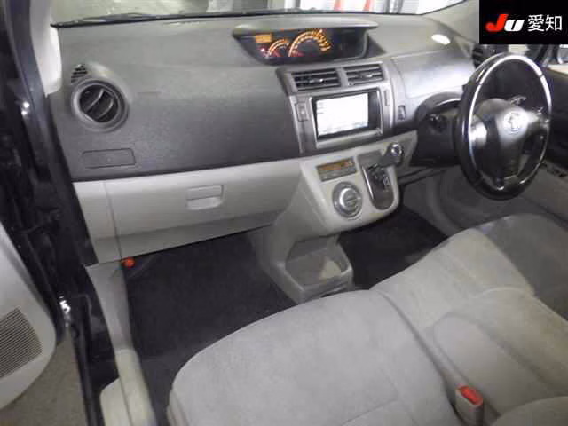 TOYOTA PASSO SETTE