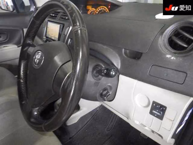 TOYOTA PASSO SETTE