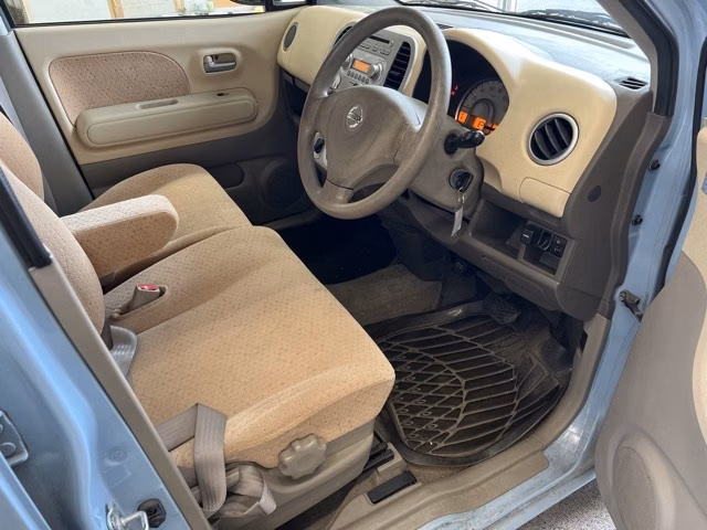 NISSAN MOCO