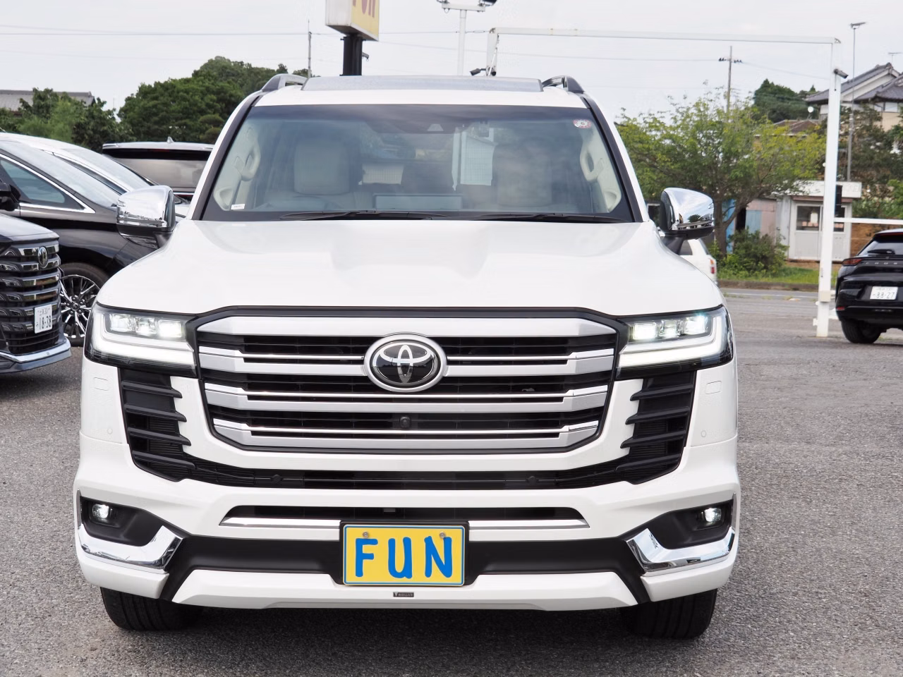 TOYOTA LAND CRUISER