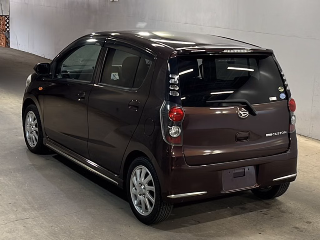 DAIHATSU MIRA