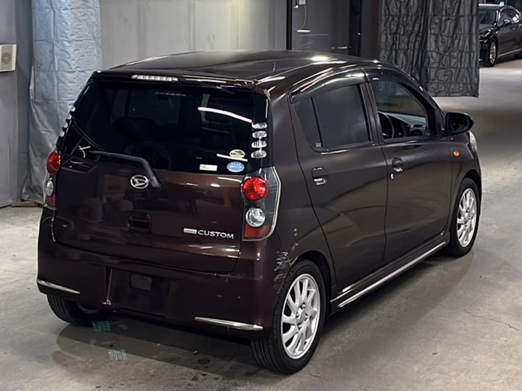 DAIHATSU MIRA
