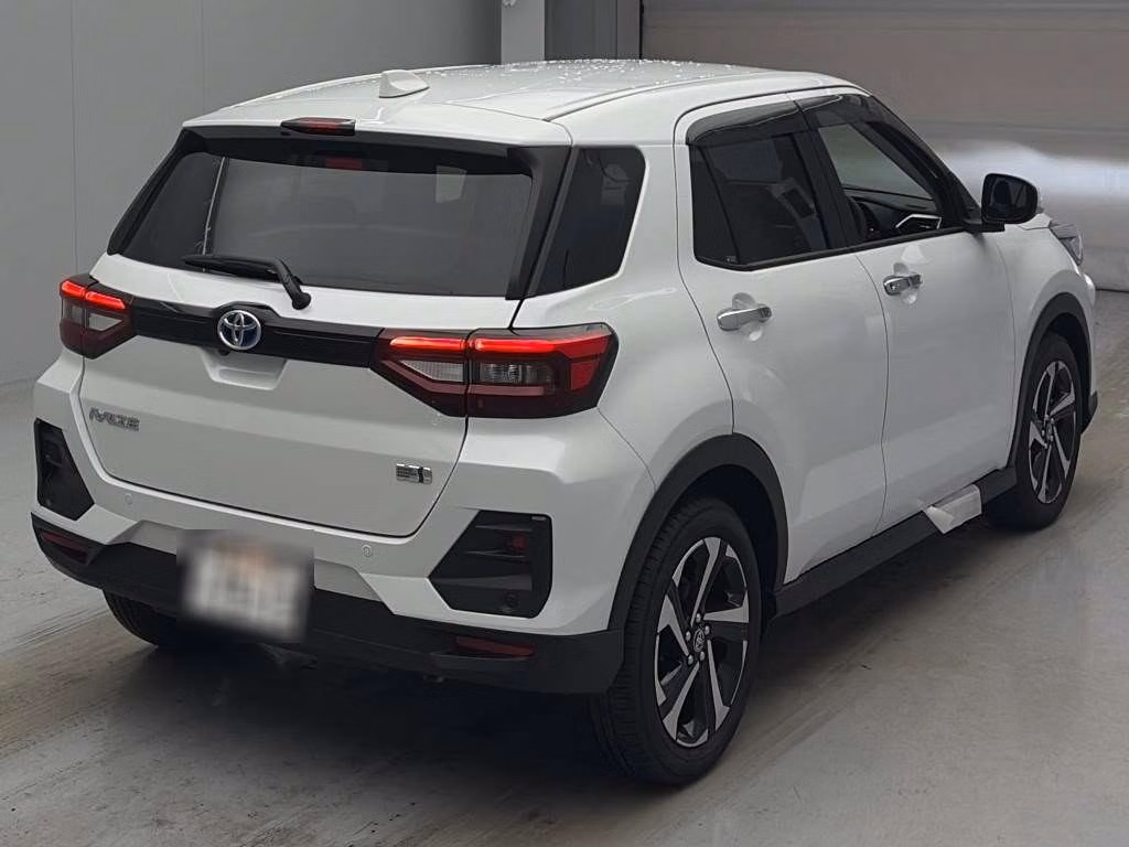 TOYOTA RAIZE
