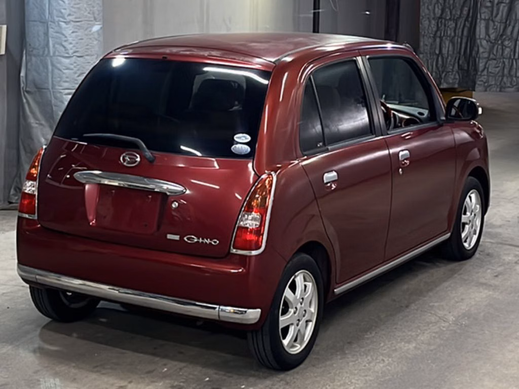 DAIHATSU MIRA GINO