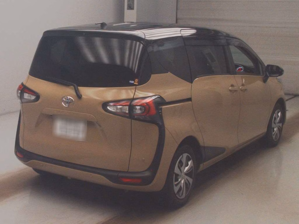 TOYOTA SIENTA