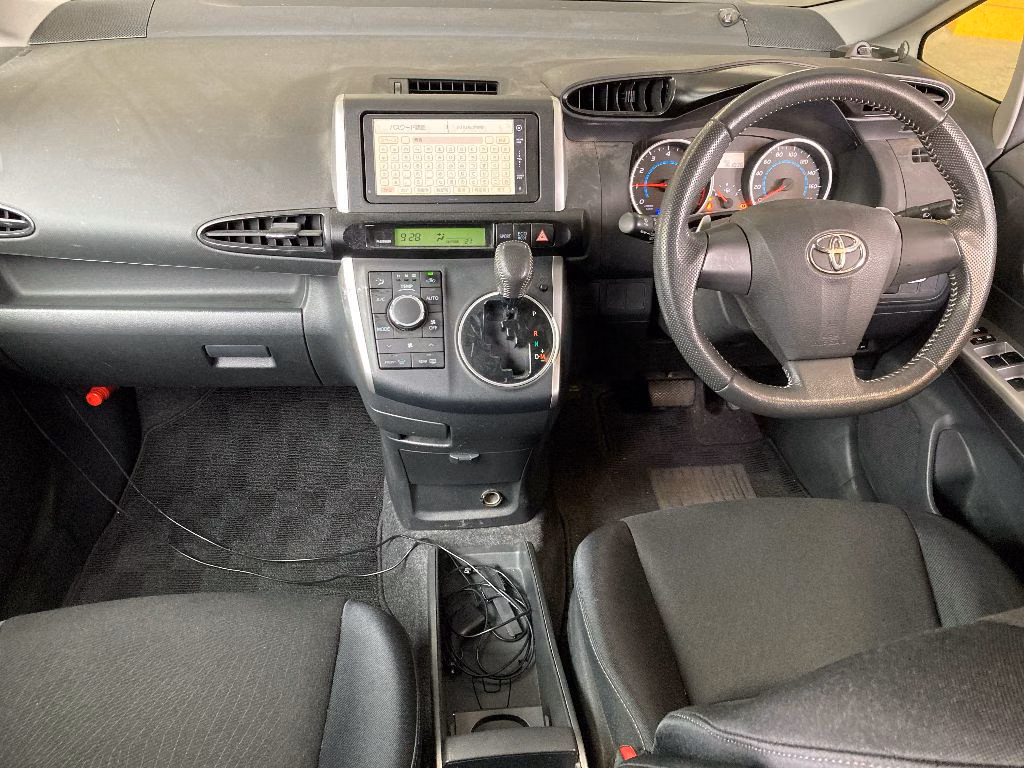 TOYOTA WISH
