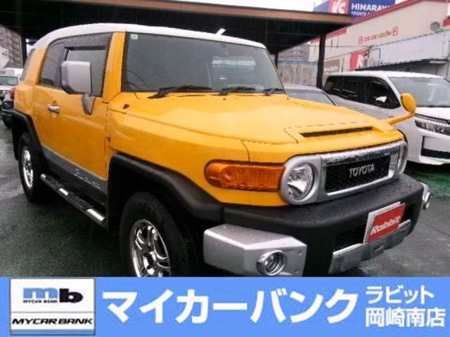 TOYOTA FJ CRUISER