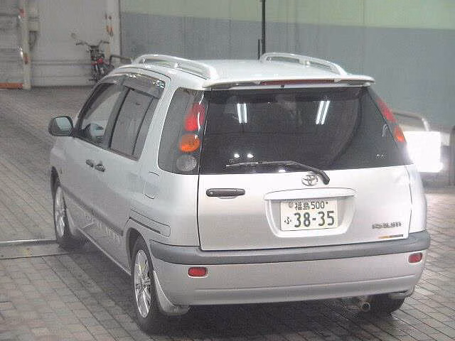 TOYOTA RAUM