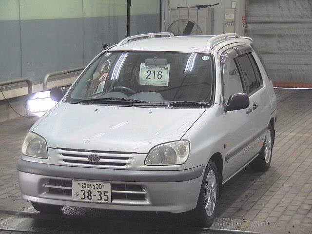 TOYOTA RAUM