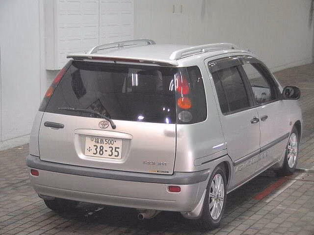TOYOTA RAUM