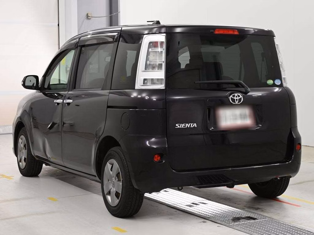 TOYOTA SIENTA