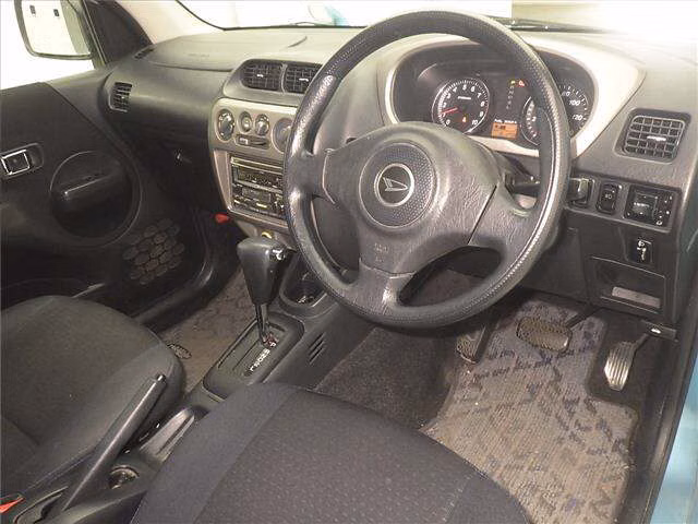 DAIHATSU TERIOS KID