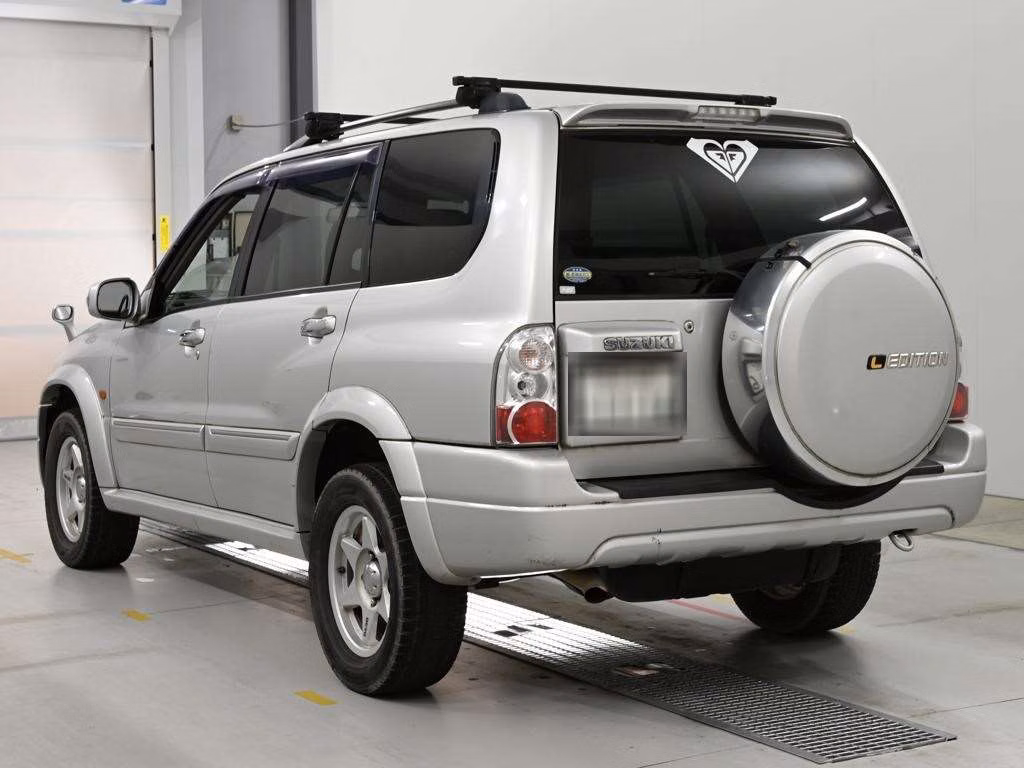 SUZUKI GRAND ESCUDO