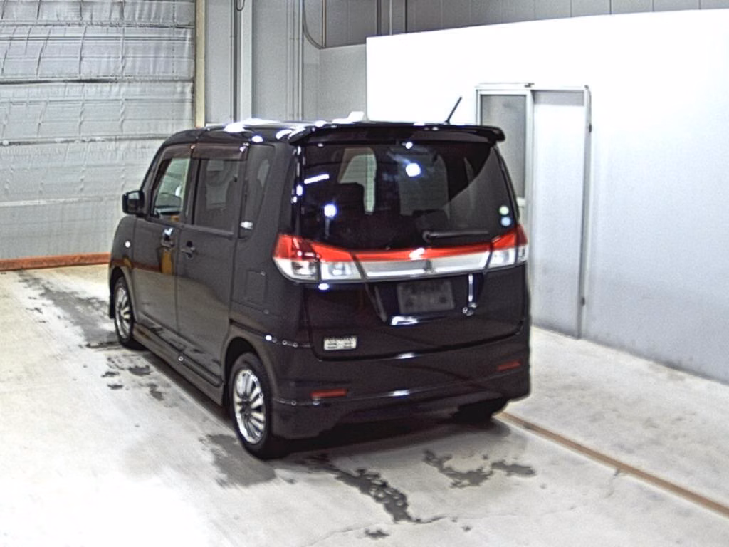 MITSUBISHI DELICA D:2