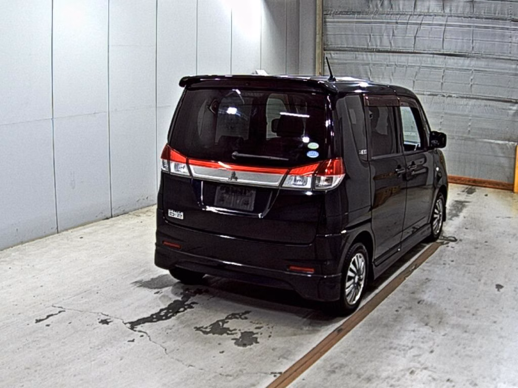 MITSUBISHI DELICA D:2