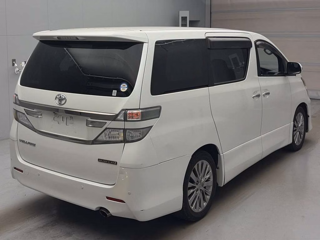 TOYOTA VELLFIRE