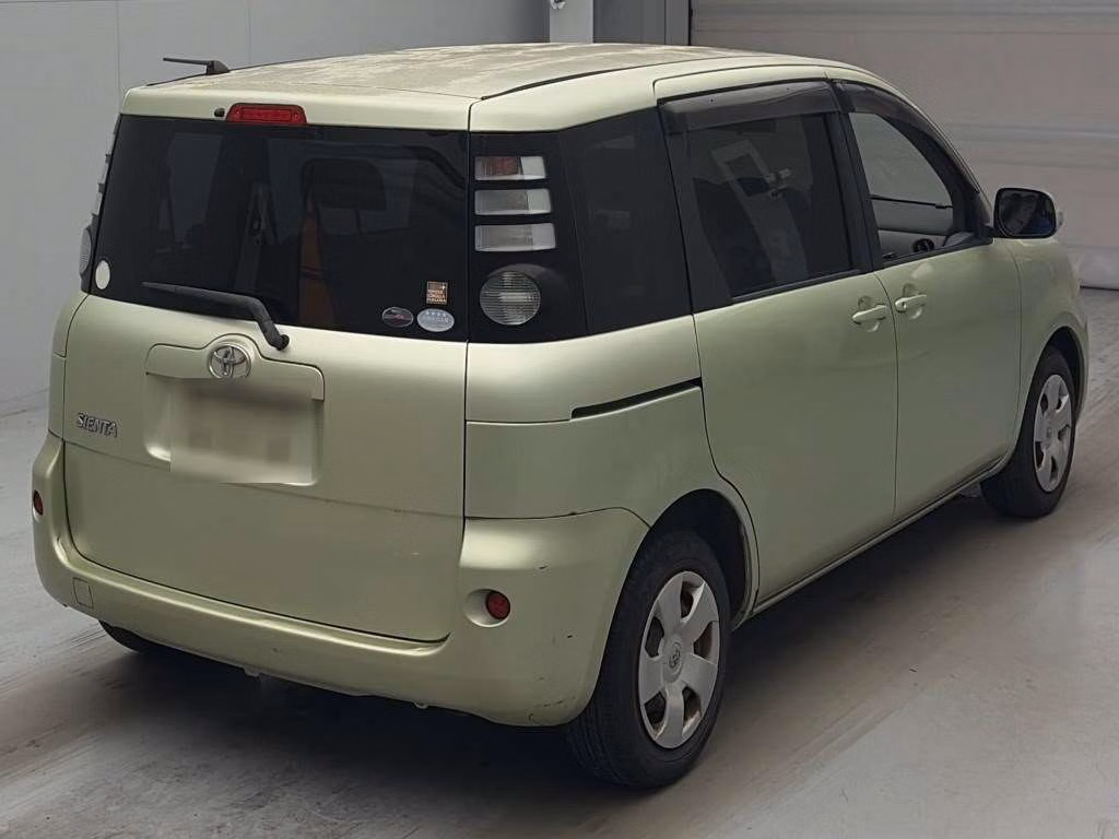 TOYOTA SIENTA