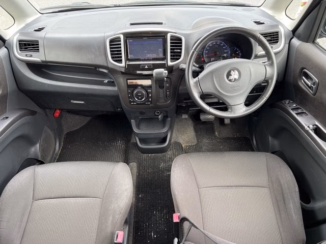 MITSUBISHI DELICA D:2