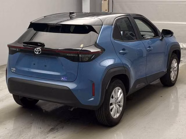 TOYOTA YARIS CROSS
