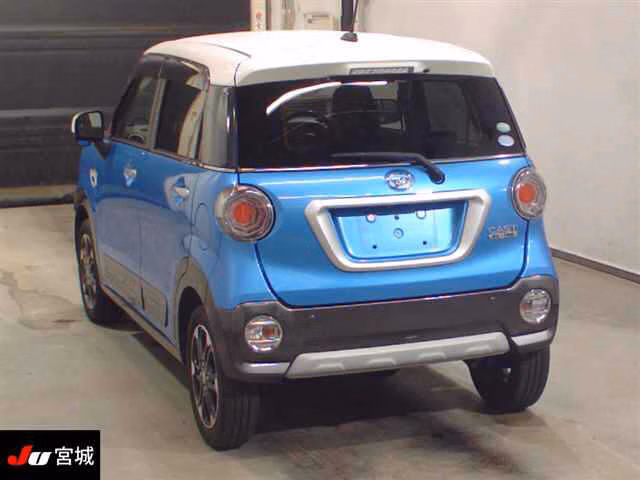 DAIHATSU CAST