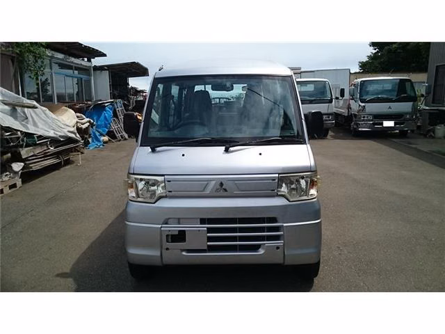MITSUBISHI MINICAB
