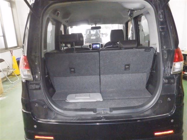 MITSUBISHI DELICA D:2