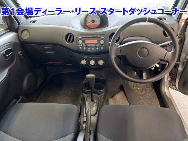 DAIHATSU ESSE