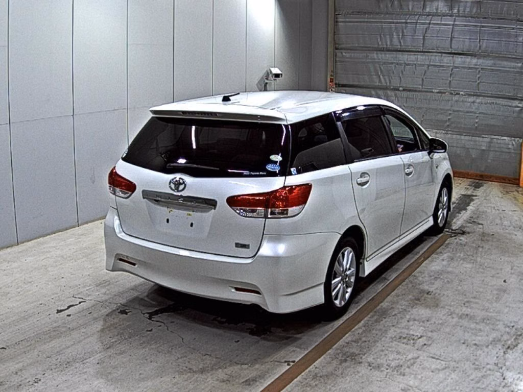 TOYOTA WISH