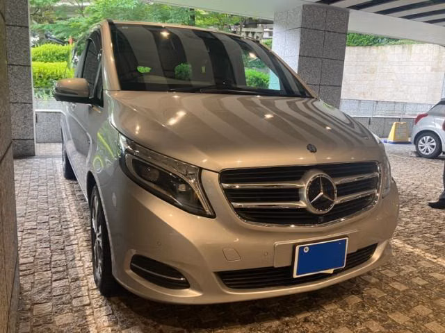 MERCEDES-BENZ V-CLASS