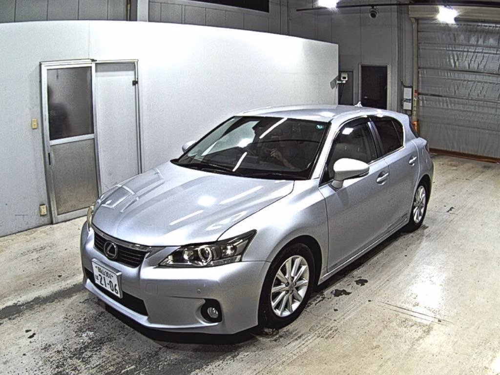LEXUS CT200H