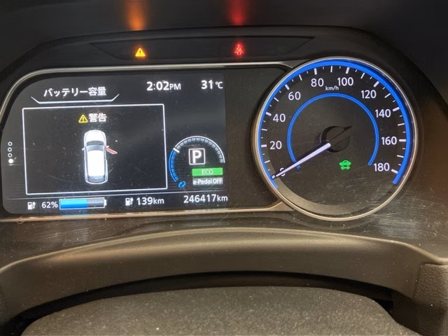 NISSAN LEAF