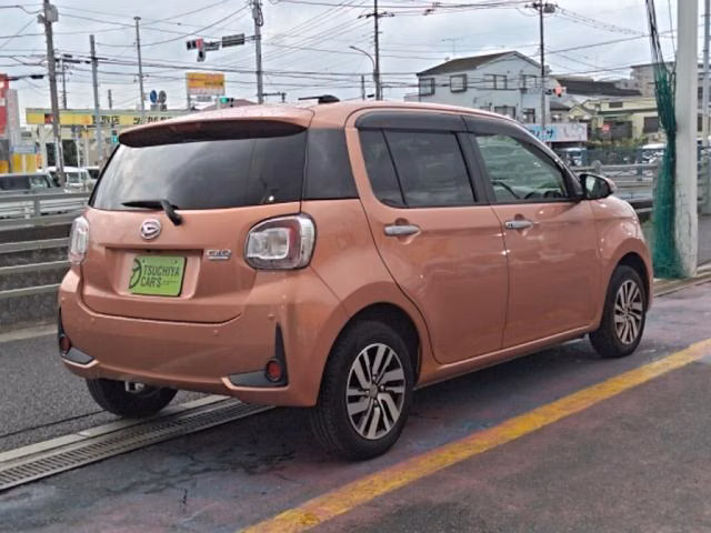 DAIHATSU BOON