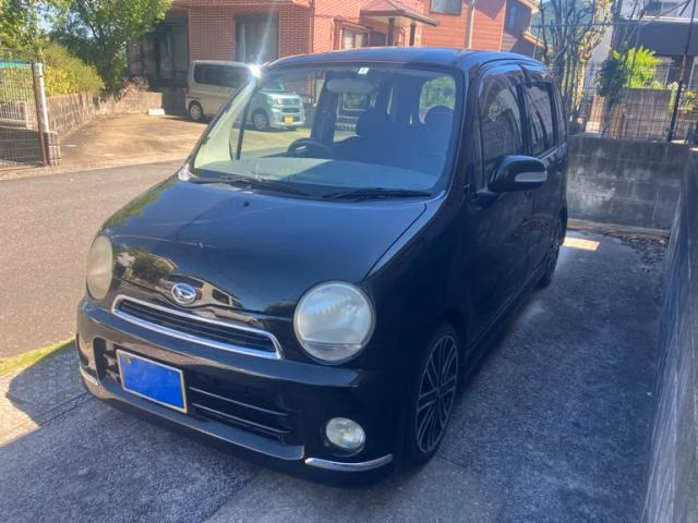 DAIHATSU MOVE LATTE