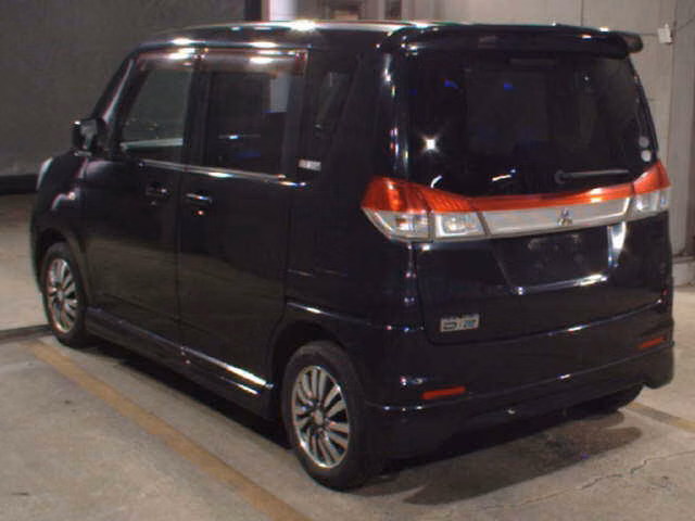 MITSUBISHI DELICA D:2