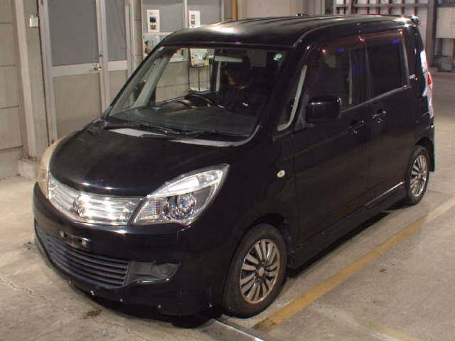 MITSUBISHI DELICA D:2
