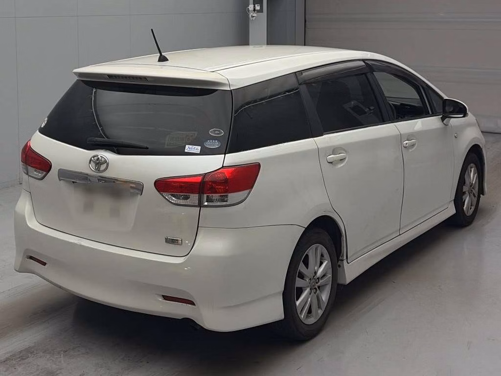 TOYOTA WISH