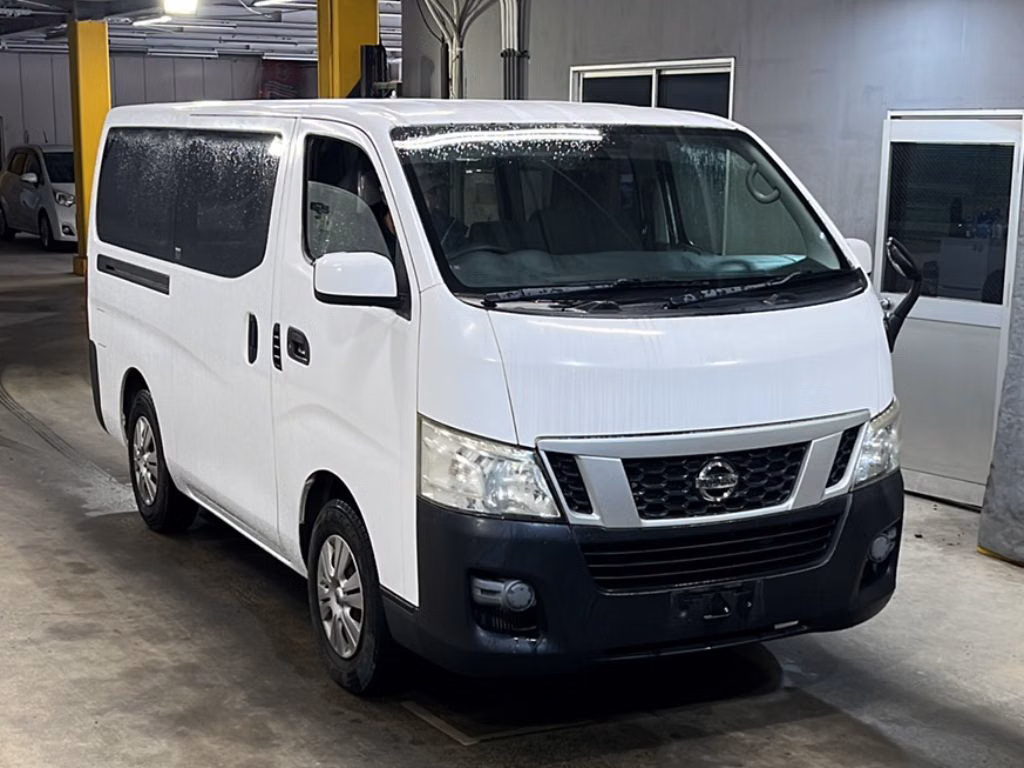 NISSAN NV350 CARAVAN