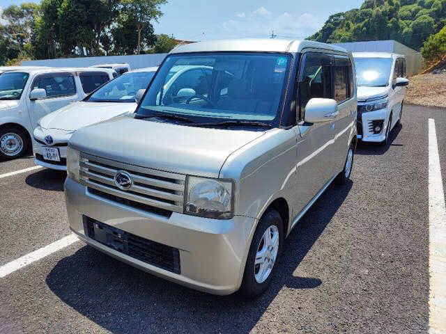 DAIHATSU MOVE CONTE